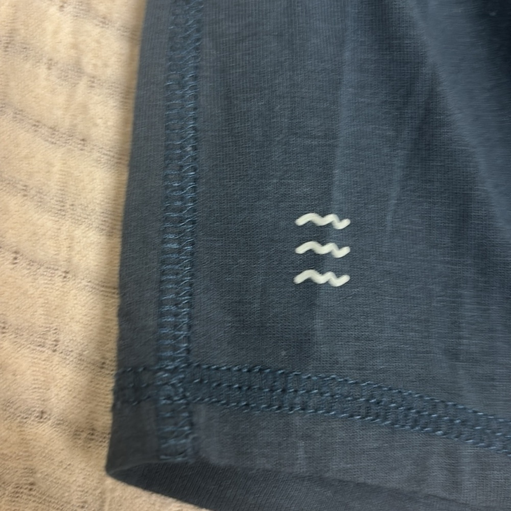 Freefly Women's Bamboo Shade II Long Sleeve M Deep Navy - Picture 4 of 6